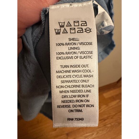 Lucky Brand Blue Floral Smocked Dress Womens Small Sleeveless Boho Tiered - Picture 6 of 6